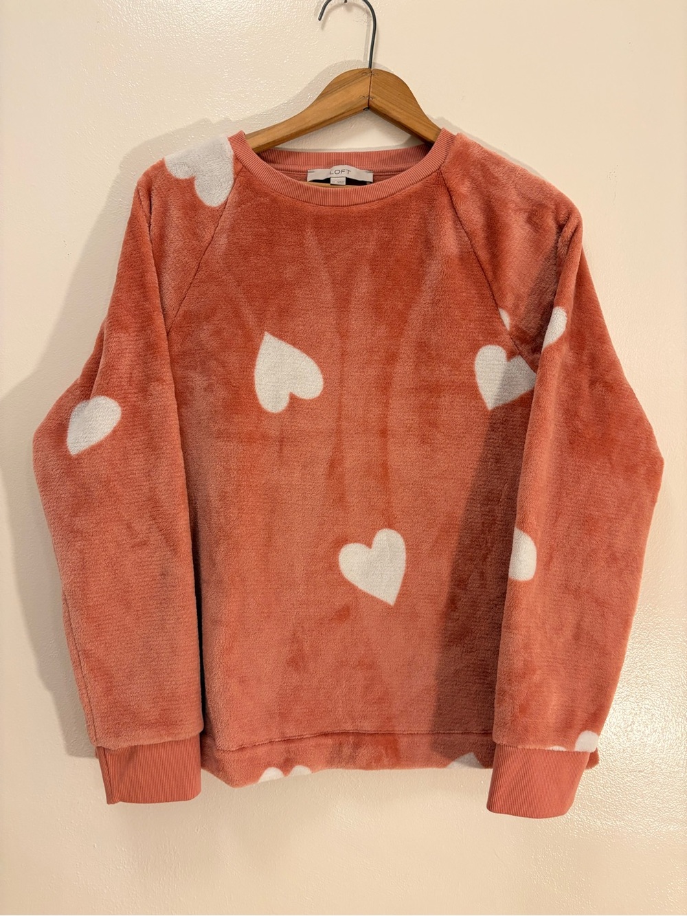 Loft Women’s Medium Heart Fleece Sweatshirt